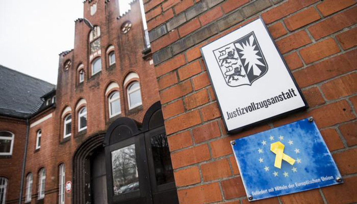 Fiscalía de Alemania presenta cargos contra un grupo de extrema derecha