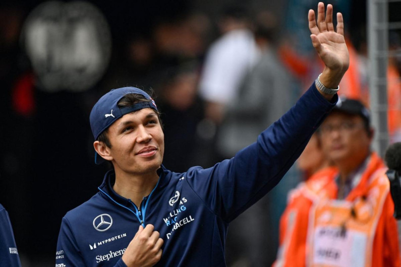 Williams renueva a Alex Albon por varios años