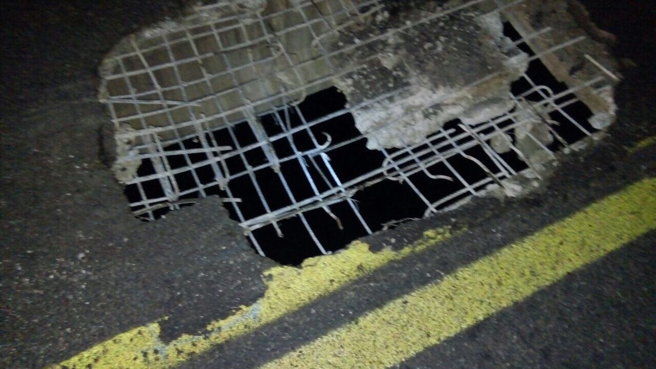 Urge Alcaldesa a Capufe reparar socavón en libramiento poniente