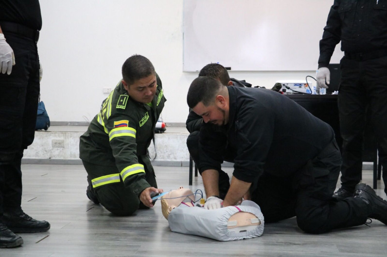 Imparte Policía Nacional de Colombia programa metodológico a personal de la Guardia Estatal