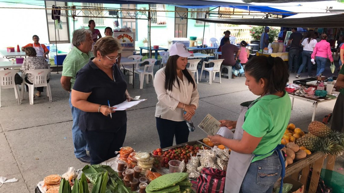 Ayuntamiento de Madero censa a casi 500 tianguistas en los 8 rodantes