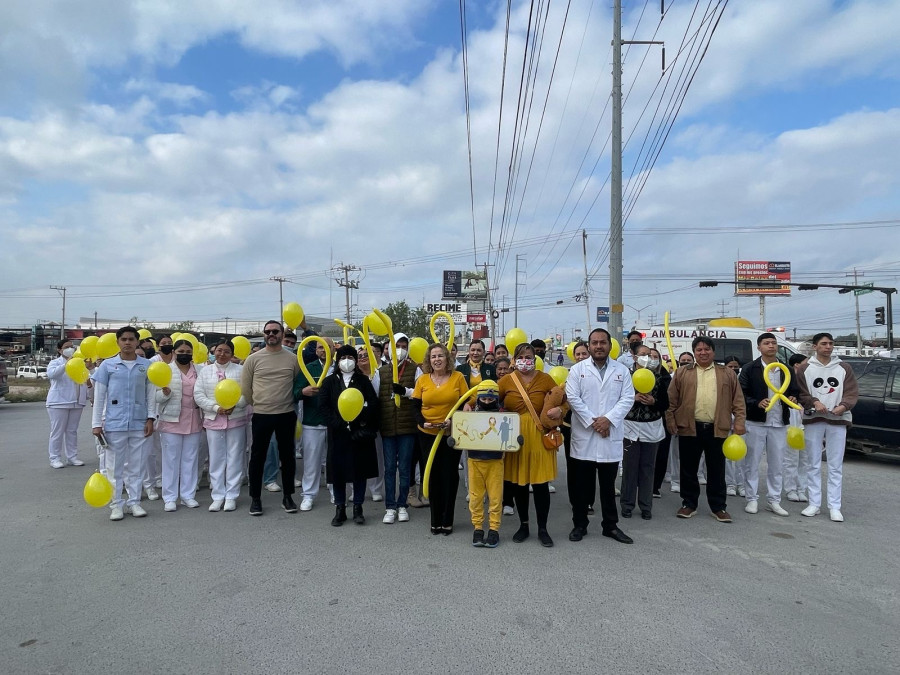 Caminan para concientizar sobre la lucha contra el cáncer infantil