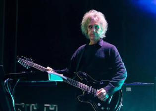 Perry Bamonte, guitarrista y teclista de The Cure, falleció a los 65 años 