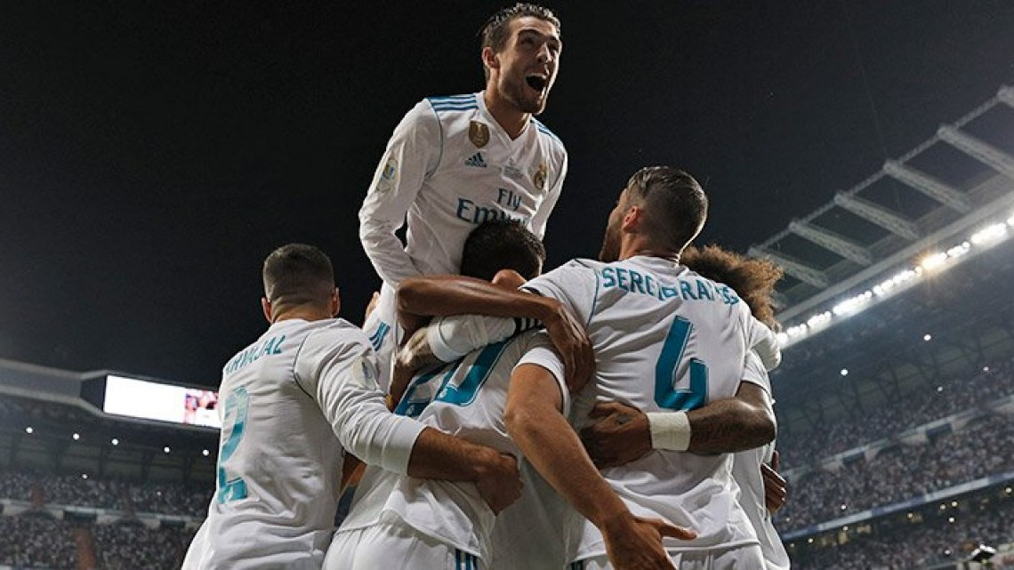 Real Madrid golea al Barça y gana la Supercopa 