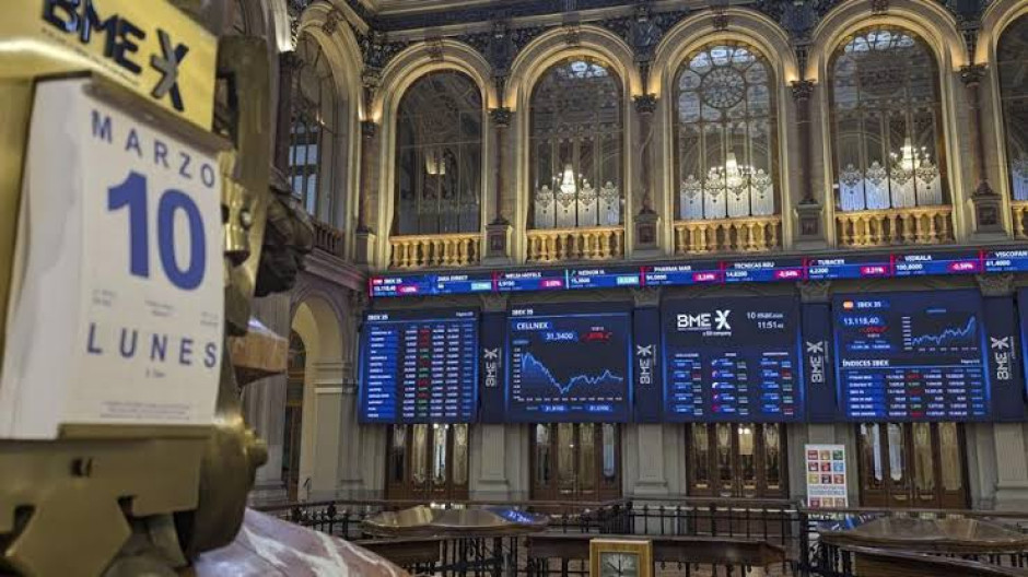 Lunes Negro; Wall Street sufre ante temor de recesión en EU