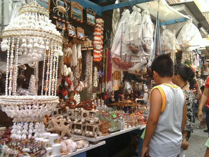 Comercio prevé avance respecto a 2016