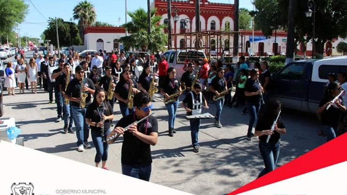 Festejan la "XXVIII edición del día del comercio y el turismo" en Camargo