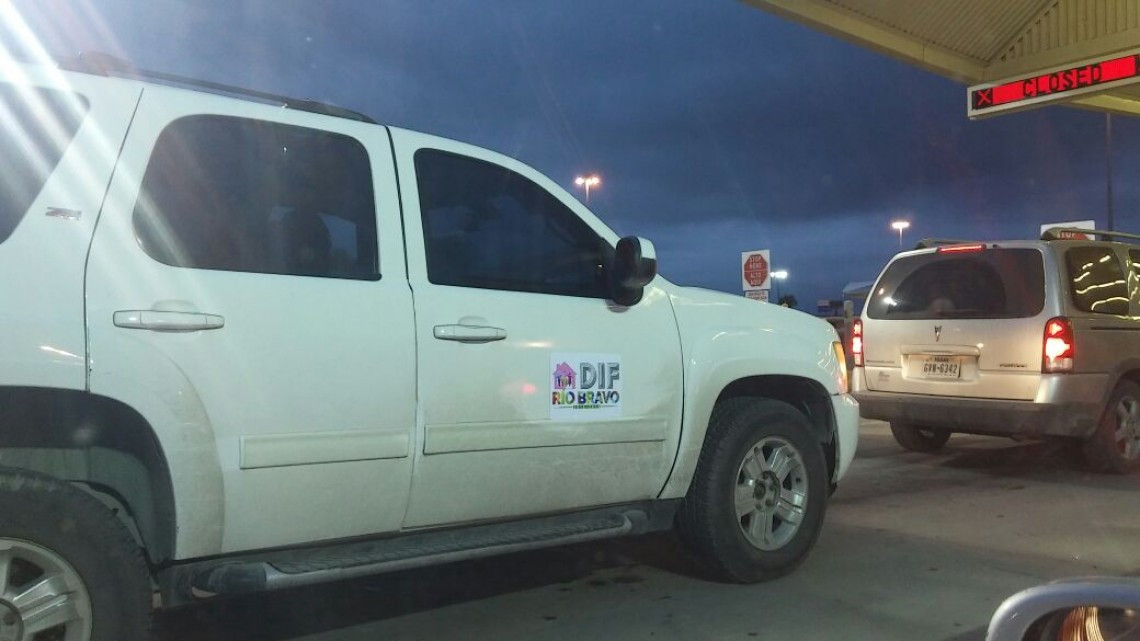Denuncian mal uso de camioneta de DIF Río Bravo