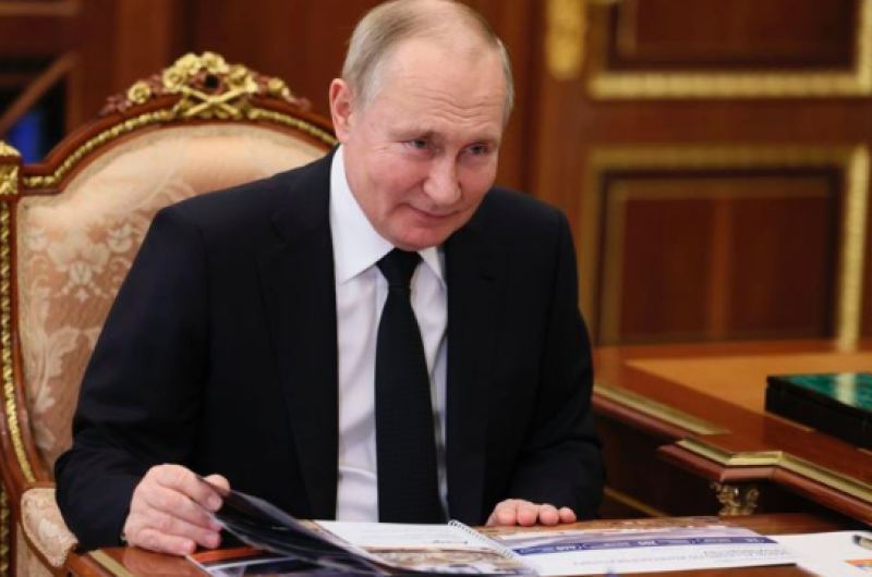 Putin reconoce que operación militar en Ucrania ha tardado más de lo previsto