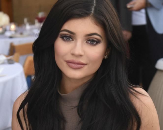 Kylie Jenner, muestra adelanto de su serie de TV
