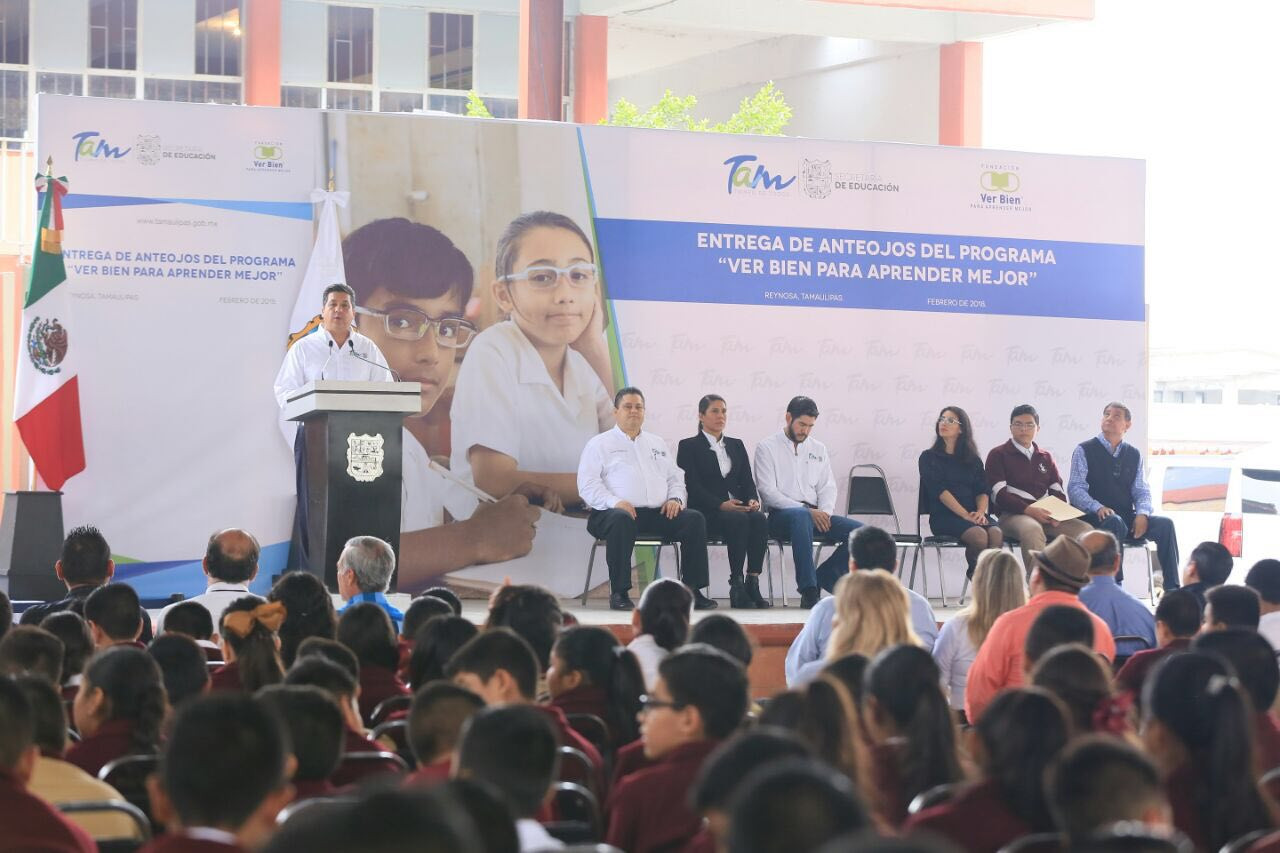 Apoyos en beneficio de reynosenses son entregados