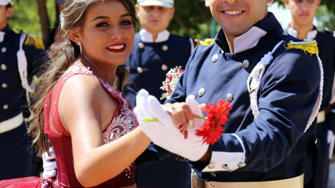 Miles festejaron a Jatziry en su día