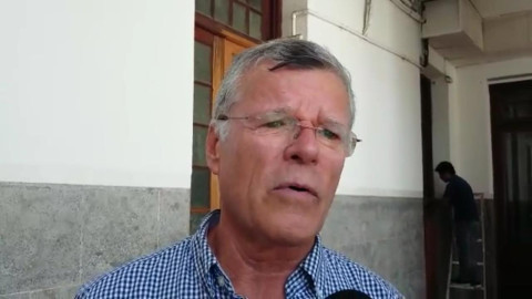 Confirman la reubicación de los vendedores de tortas de la barda 