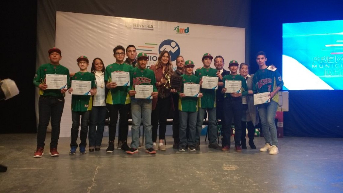 Entregan premios al deporte en Reynosa 2017