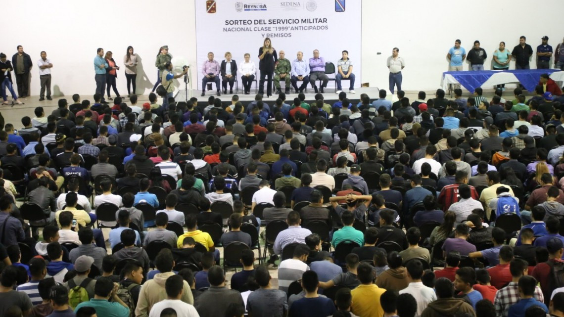 Encabeza Maki Sorteo del SMN