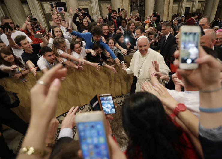 Papa sigue planes de viaje a Egipto pese a ataques terroristas
