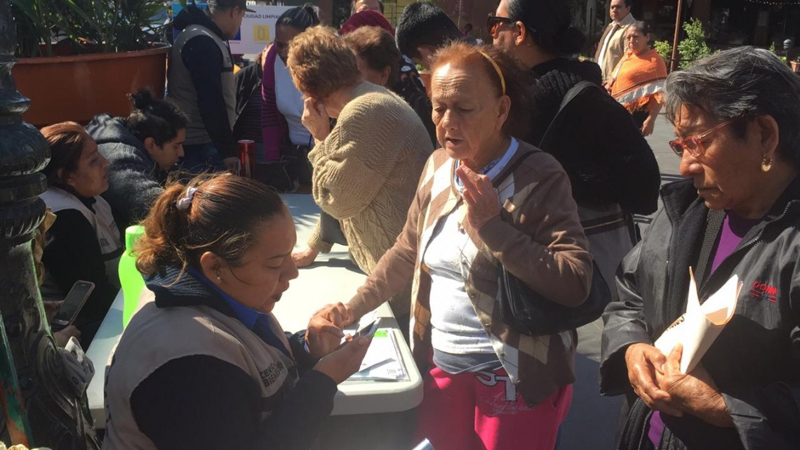 Censan a interesados en créditos a la palabra