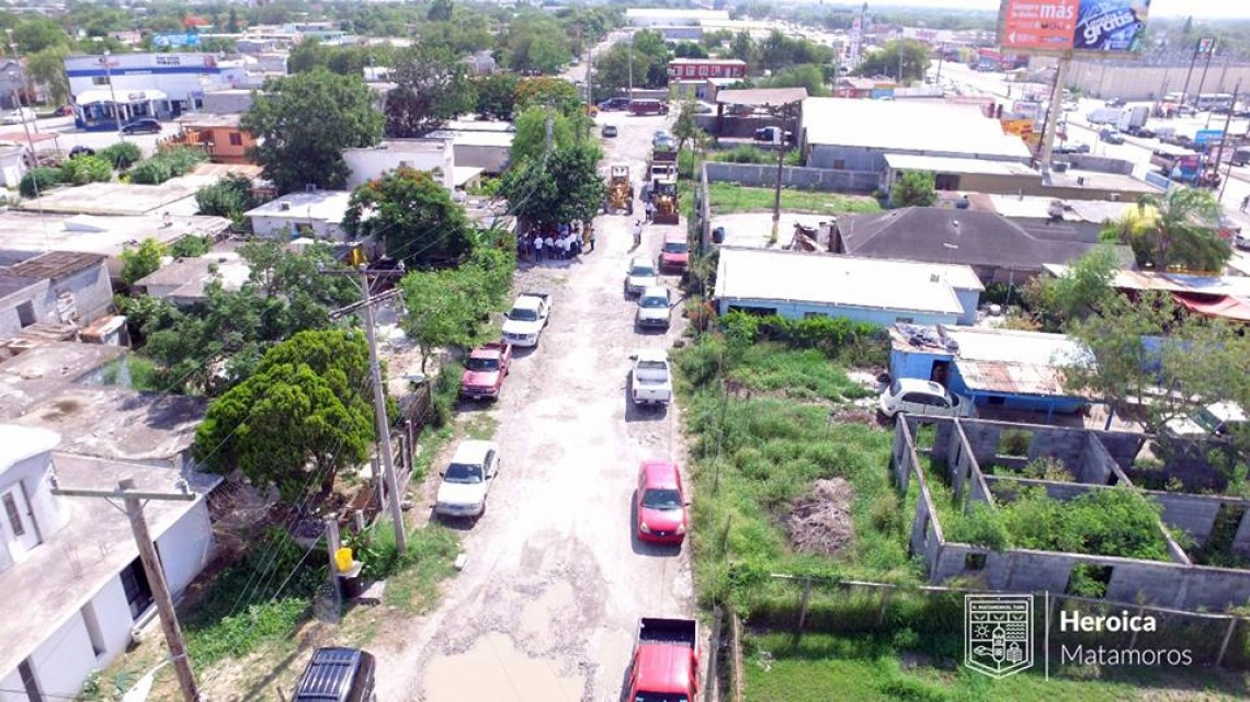 Inicia pavimentación en colonia La República