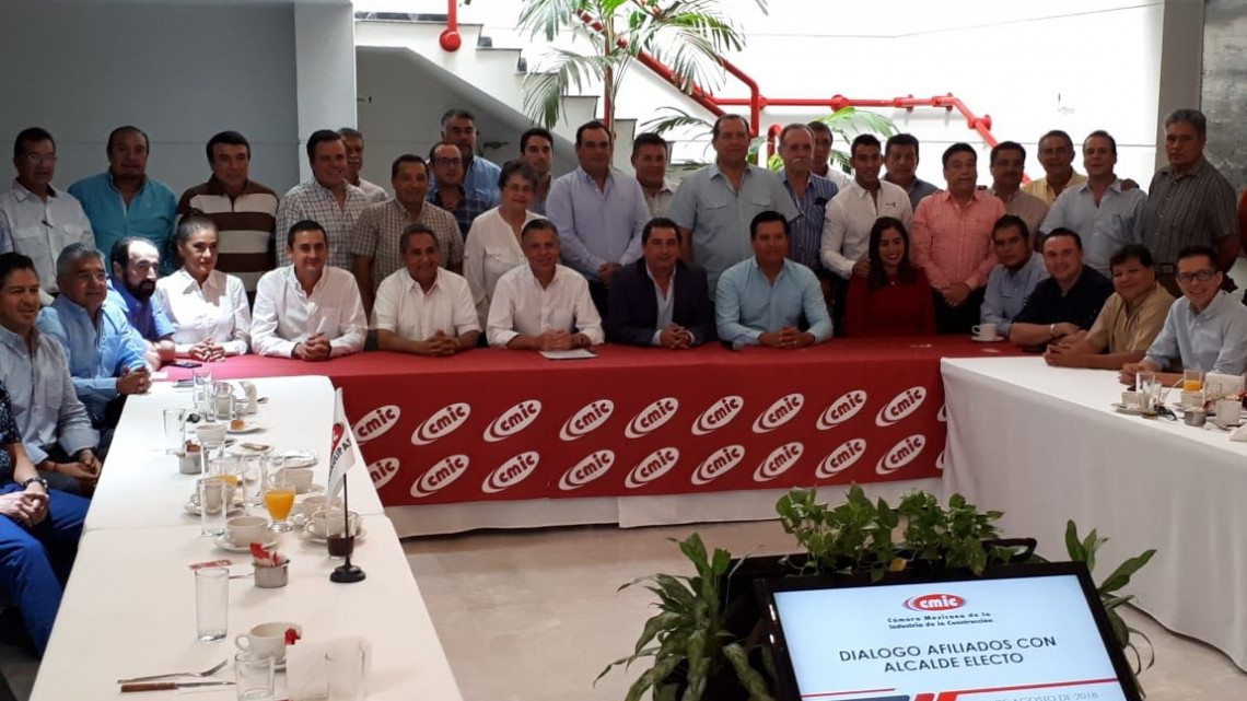 Se reúne Chucho Nader con socios de la Cámara Mexicana de la Industria de la Construcción