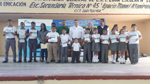 Becas de Propósito y Virtud beneficia a más de 20 mil cien alumnos