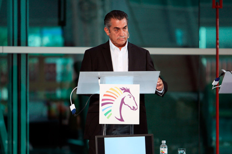 Invita Maki al "Bronco" a Reynosa