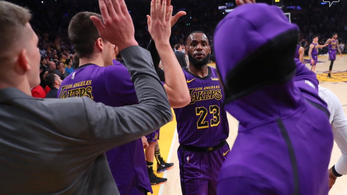 LeBron James entra al Top 5 de anotadores en la historia de la NBA