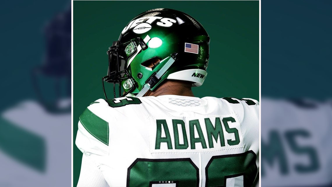 Presenta New York Jets sus nuevos uniformes 
