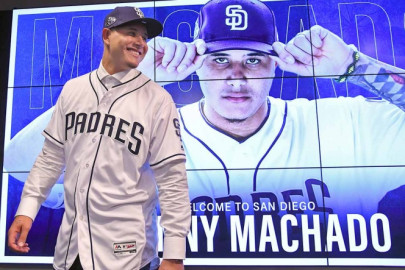 San Diego presenta a Manny Machado