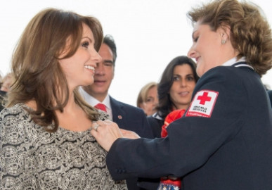  Reconoce Angélica Rivera presencia de la Cruz Roja en momentos difíciles para México