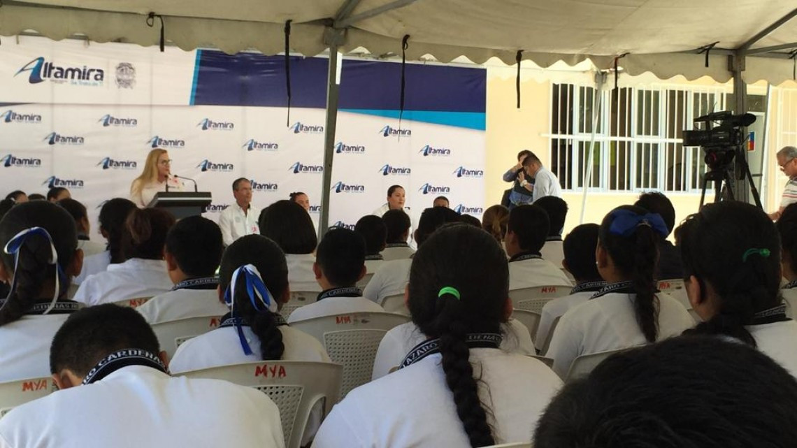 Mejoras en infraestructura urbana y apoyo a la educación llevan al sector rural