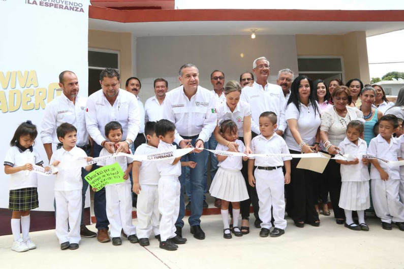 Adrián Oseguera le apuesta a la educación en Madero