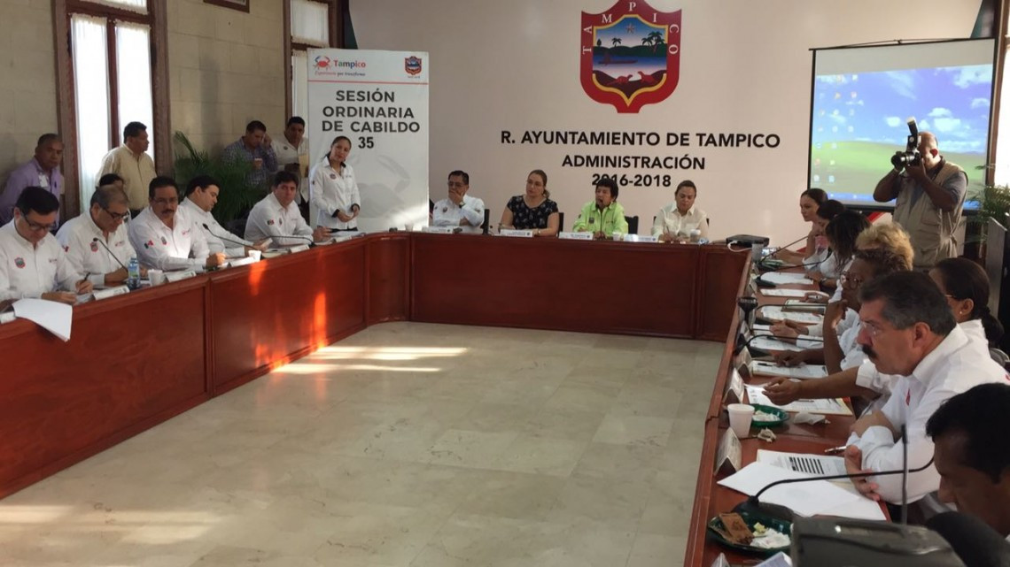 Aprueba Cabildo que empresa privada pavimente calle