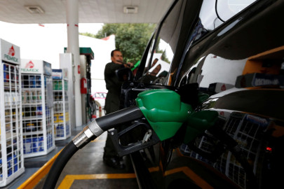 Pide Coparmex actualizar infraestrutura de refinación de gasolina