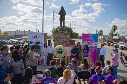 Rinden homenaje por su natalicio 78 al ídolo Rigo Tovar.