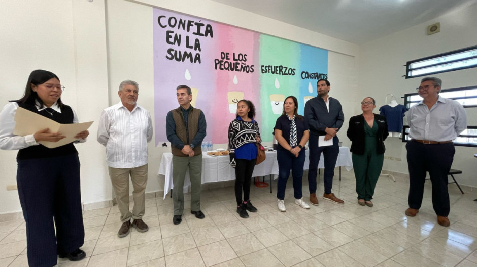 Inauguran aula educativa en Casa Comunitaria Puerta Sur