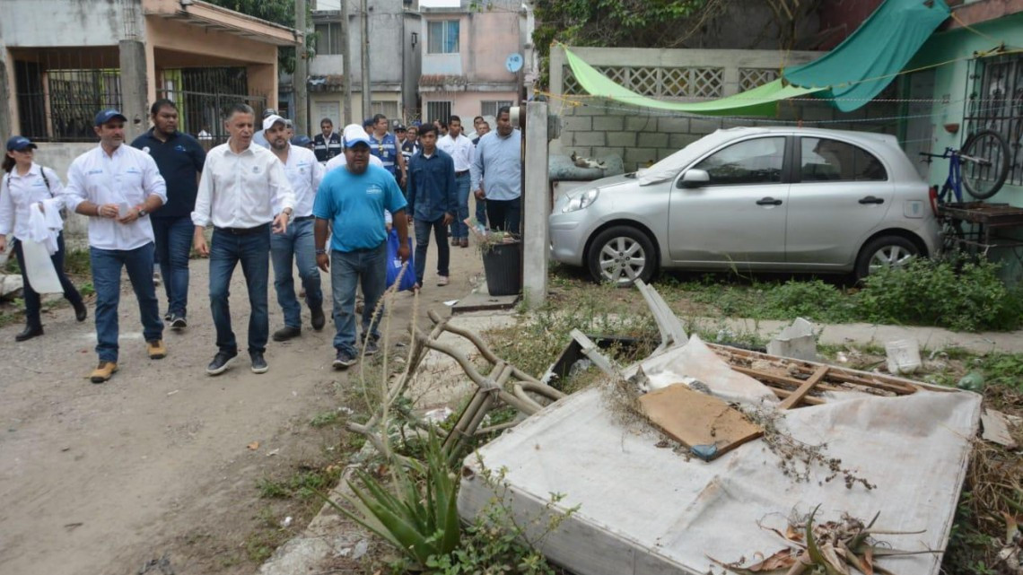 Emprende amplia jornada de limpieza en la Jardines de Champayán