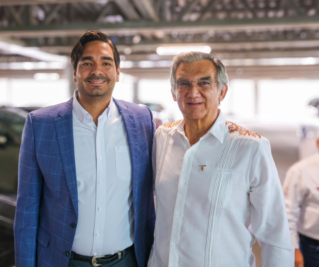 Festejaron el Gobernador Américo Villarreal por y el Alcalde Carlos Peña Ortiz, Día Internacional de Enfermería 2025 