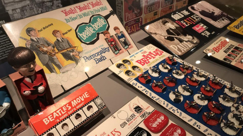 The Beatles gana demanda multimillonaria por mercancía falsa