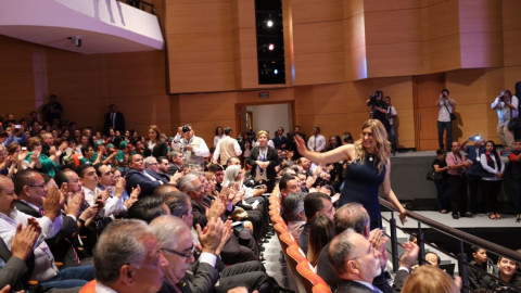 Destaca Maki inversión en obras en su 1er Informe