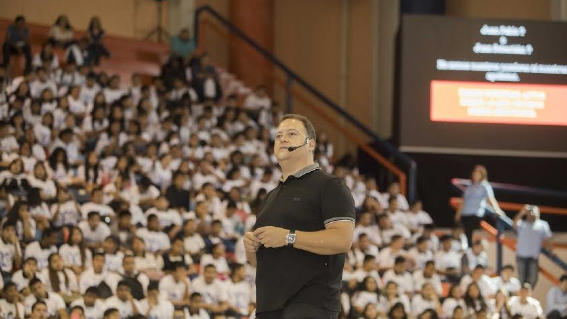 Derrumban mitos de "buena vida" de narcos