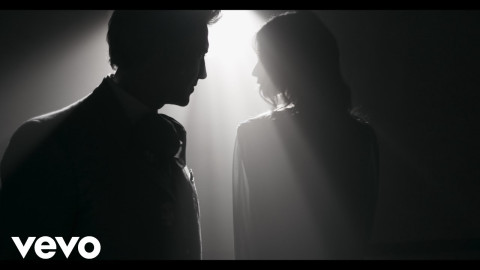 'El Potrillo' estrena videoclip de su canción "Caballero"