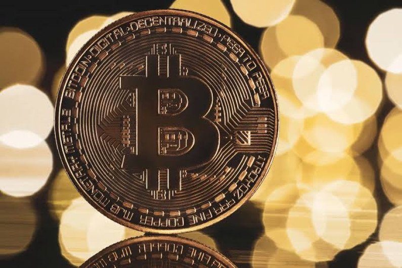 Bitcoin alcanza record histórico 