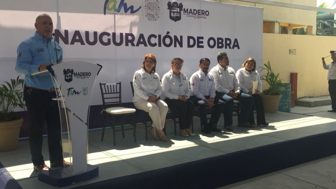 Entregan techumbre metálica a jardín de niños Benito Juárez