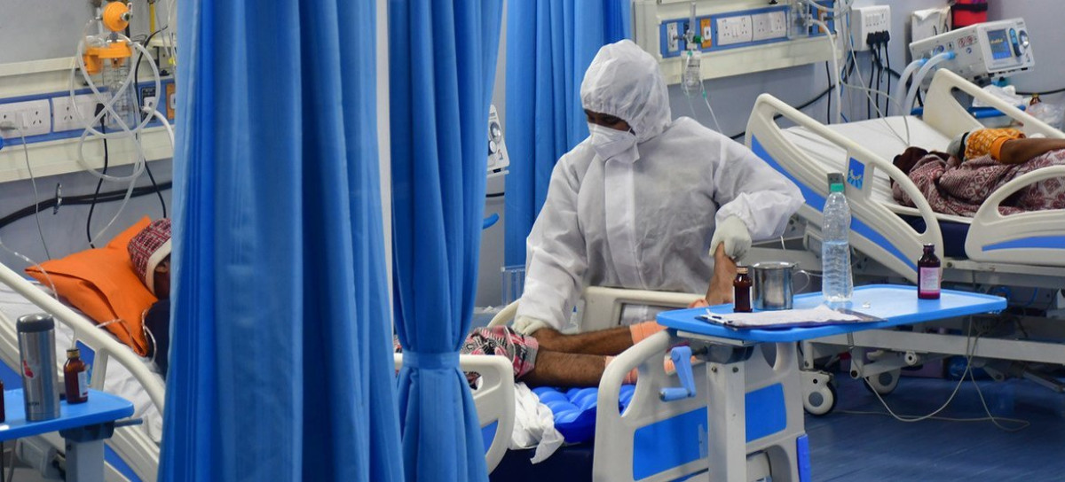 OMS advierte del aumento de muertes y hospitalizaciones por COVID-19