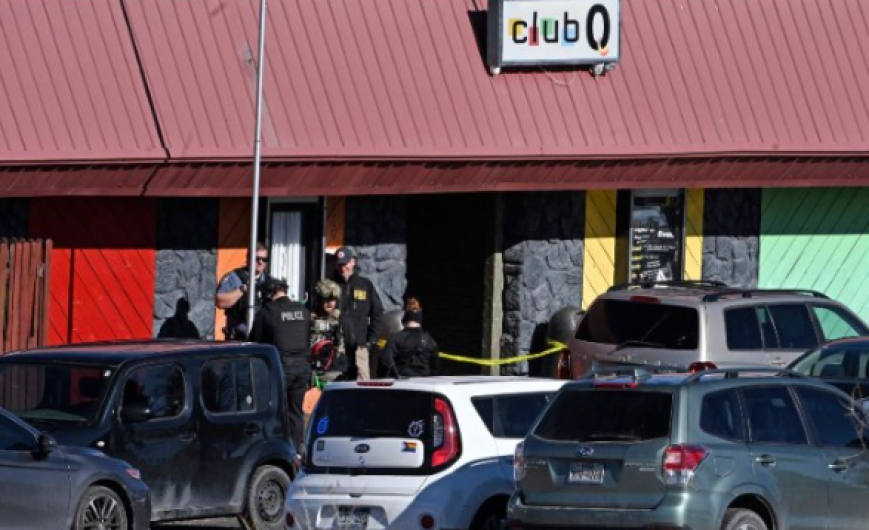 Identifican al autor del tiroteo en club nocturno en Colorado 