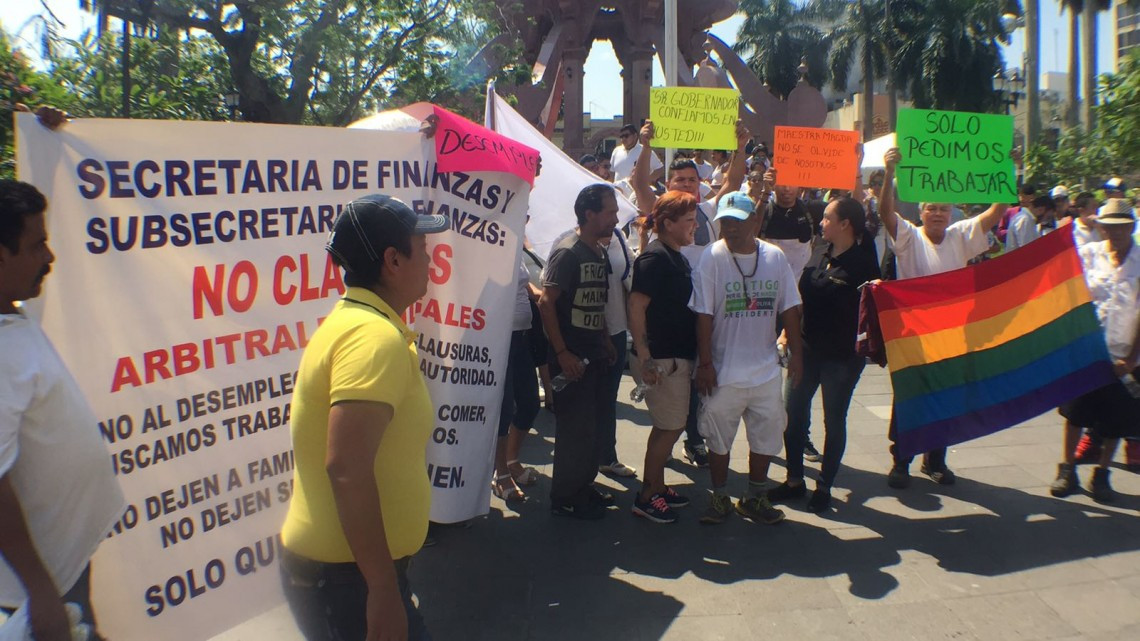 Protestan trabajadores de bares y casinos, piden no más cierres