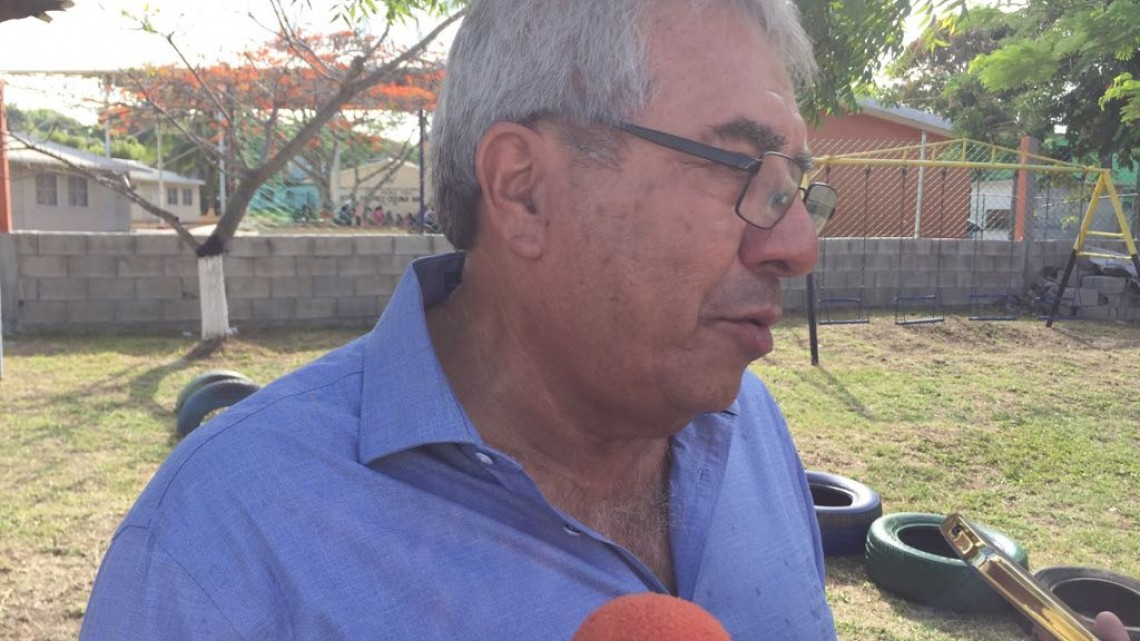 Analizan compra de 3 mil lámparas Led