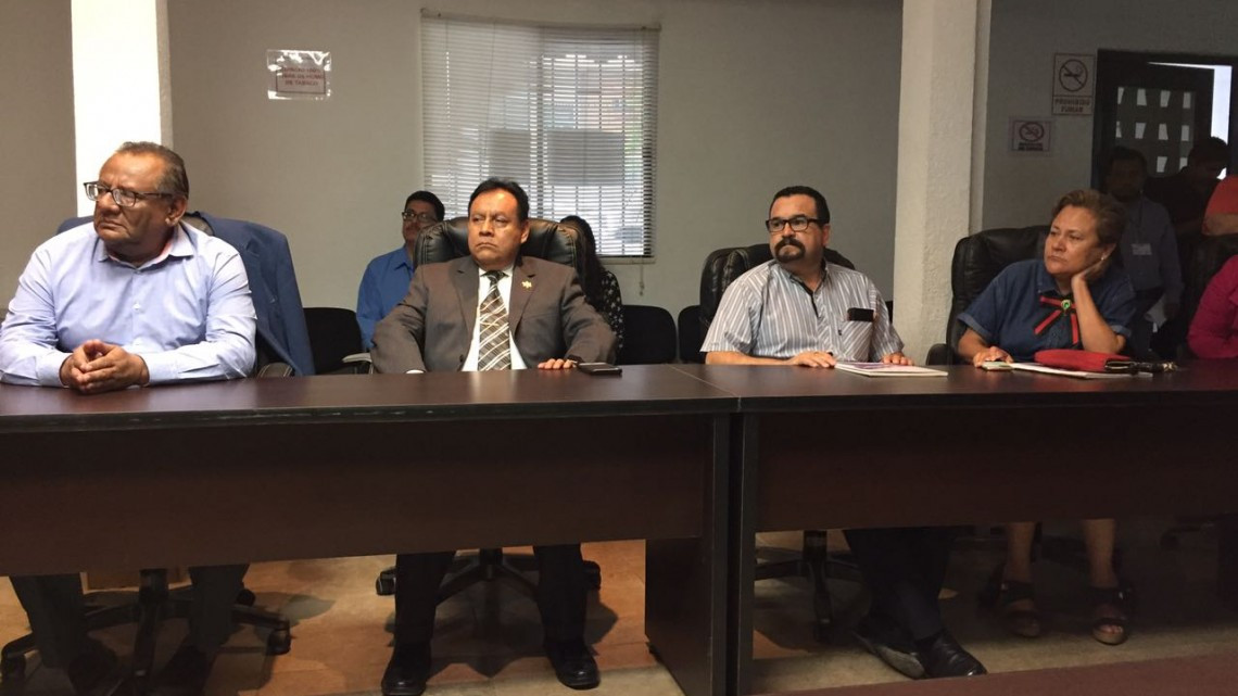 Declara INE estar listo con el ejército rosa