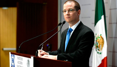 Ricardo Anaya asiste a reunión con migrantes mexicanos en Houston