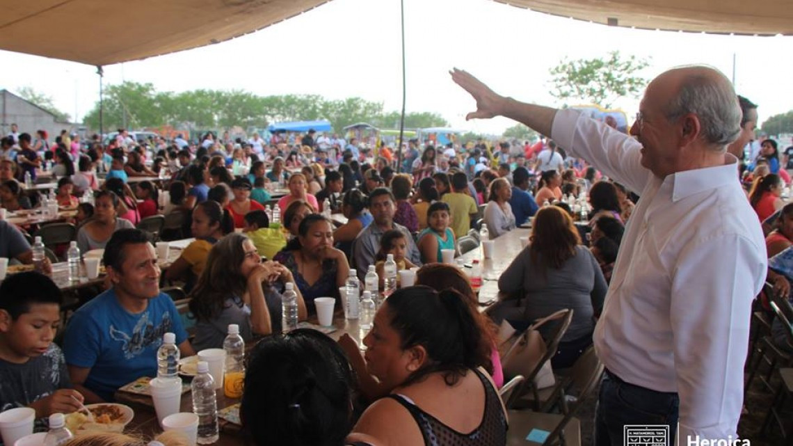 Ayuntamiento realiza convivencia familiar